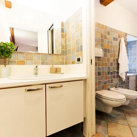 Casaviva - Charming Flat In With Ac Apartment *